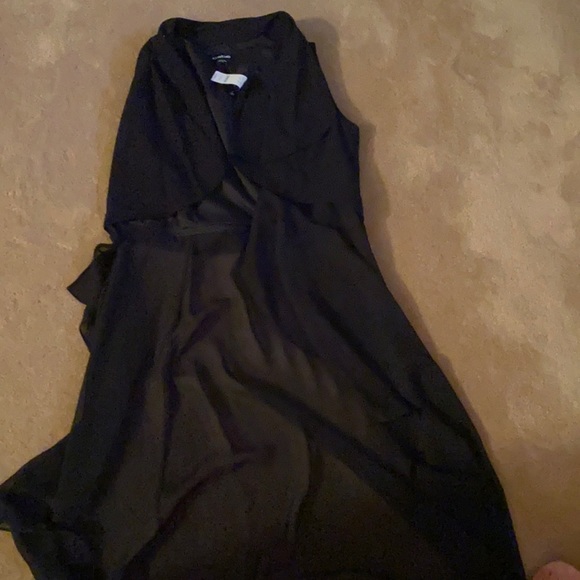 Bebe chiffon drape vest in black - Picture 6 of 6